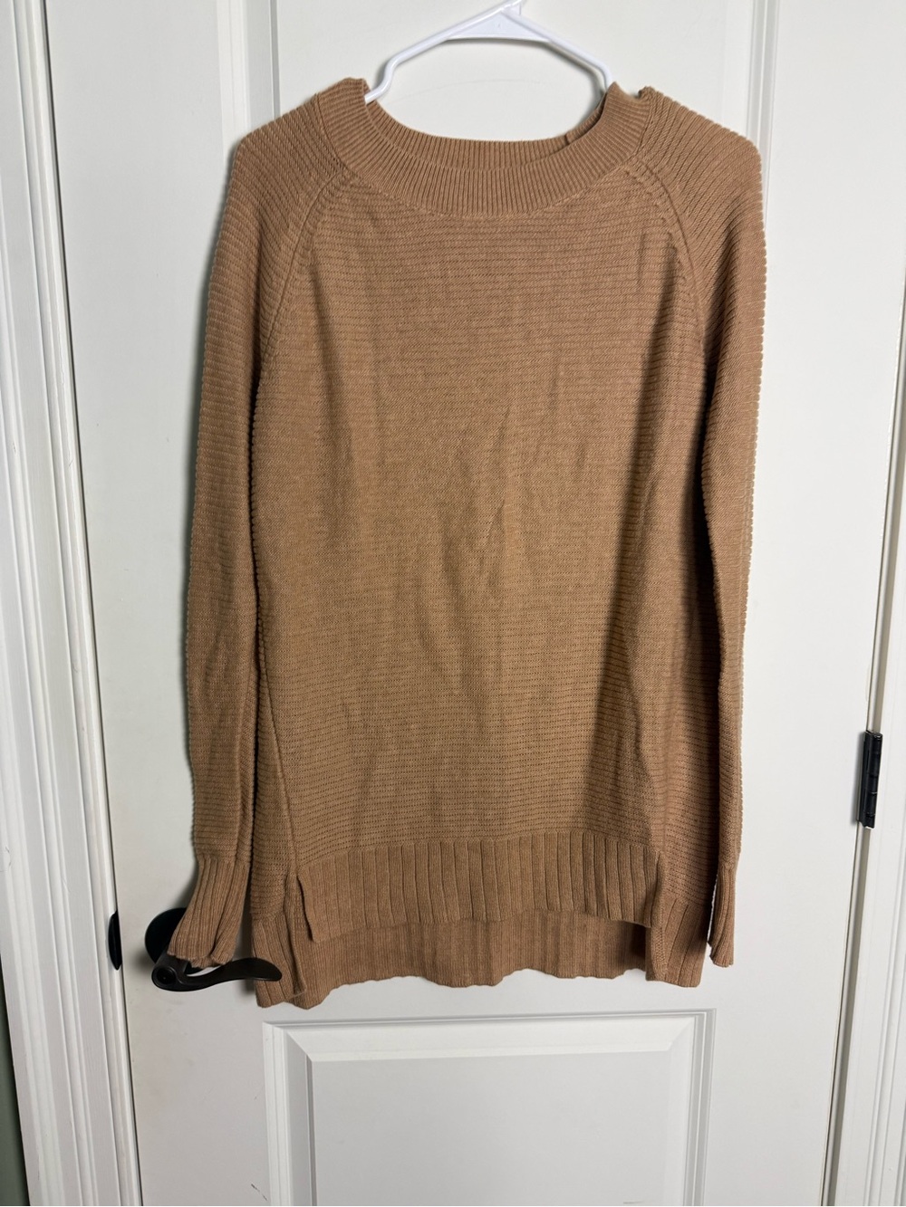 Old Navy Women's Crewneck Sweater in Camel Brown